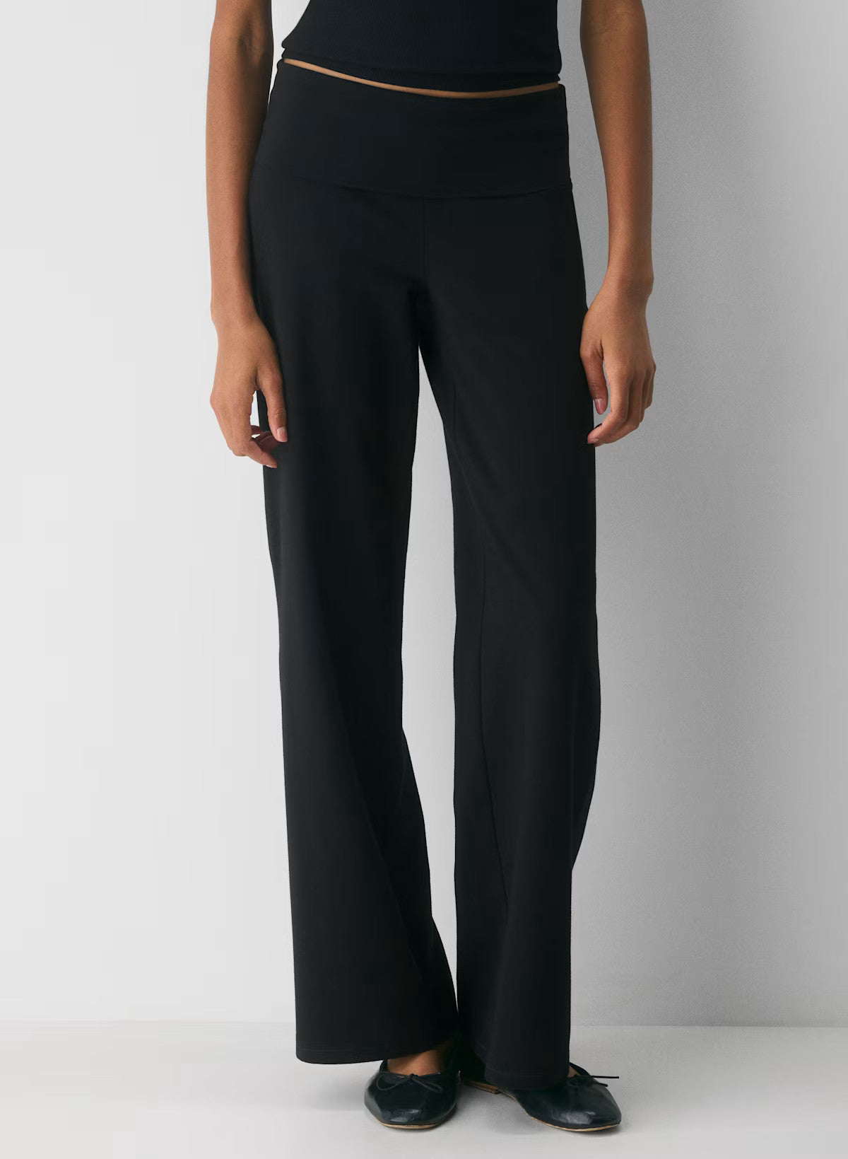 HomeStretch™ Smooth Amp Foldover Pant